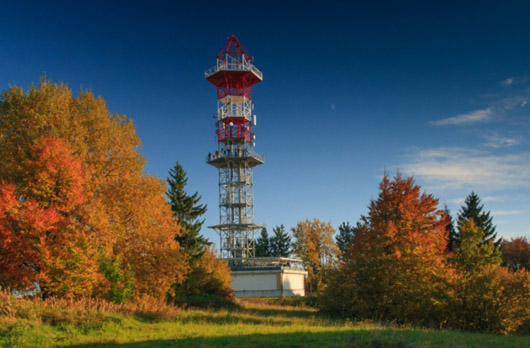 Góra Kozákov i wieża widokowa w Czechach
